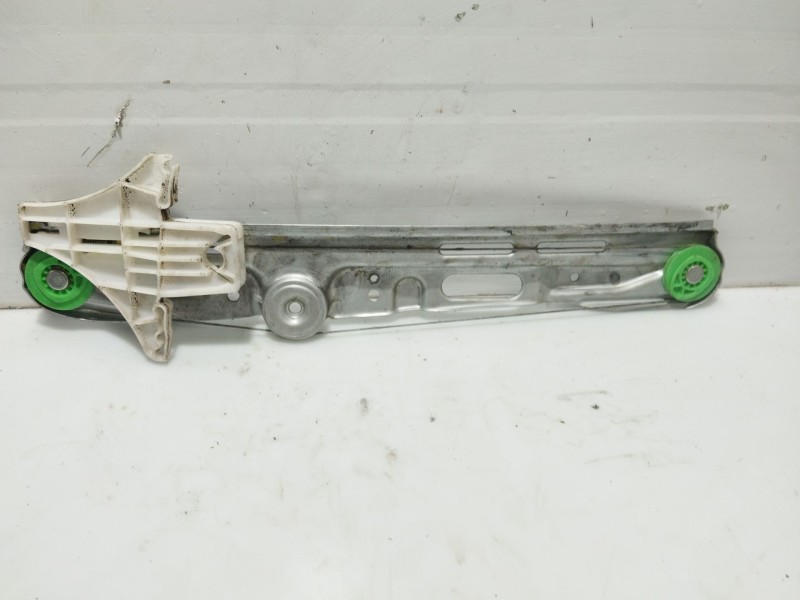 Recambio de elevalunas trasero derecho para opel vectra c caravan elegance referencia OEM IAM 24451522  