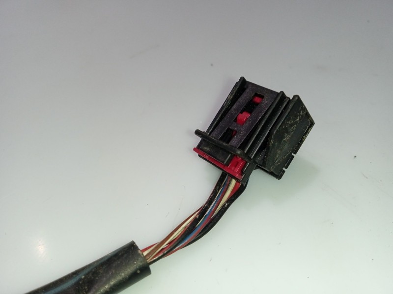 Recambio de retrovisor izquierdo para vw golf v (1k1) 1.9 tdi referencia OEM IAM 5M1857507A  