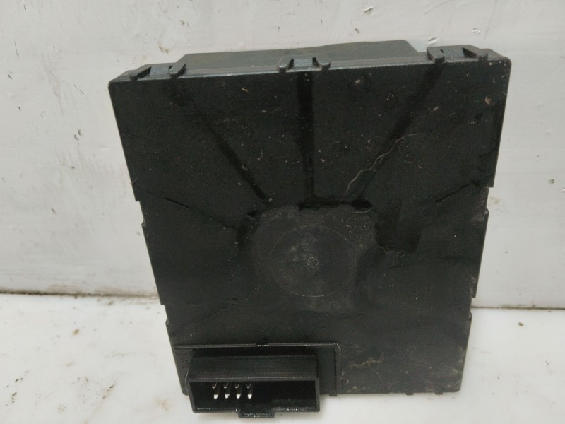 Recambio de modulo electronico para opel vectra c caravan elegance referencia OEM IAM 13193588 359171 SC718810500