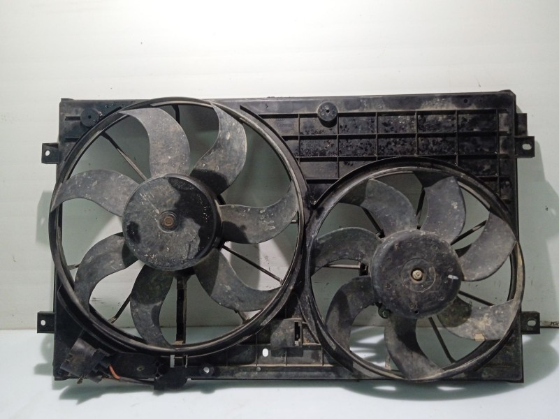 Recambio de electroventilador para vw golf v (1k1) 1.9 tdi referencia OEM IAM 1K0959455 1K0121207T 