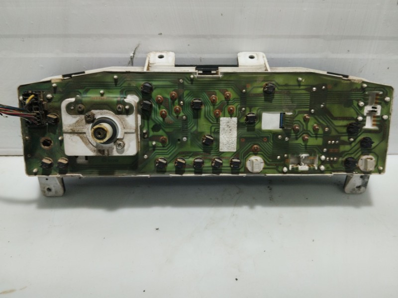 Recambio de cuadro instrumentos para nissan terrano/terrano.ii (r20) 2.7 turbodiesel referencia OEM IAM   