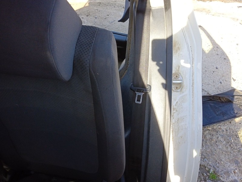 Recambio de cinturon seguridad trasero izquierdo para vw golf v (1k1) 1.9 tdi referencia OEM IAM 5M0857805 5M0857805E 5M0857805B