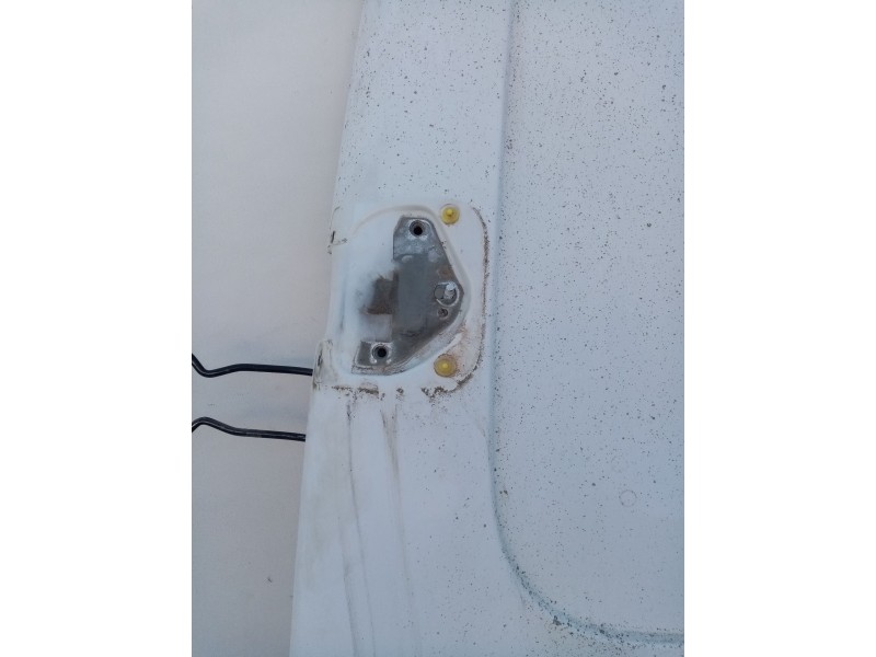 Recambio de porton trasero izquierdo para nissan interstar (x70) referencia OEM IAM 9340600Q0A  