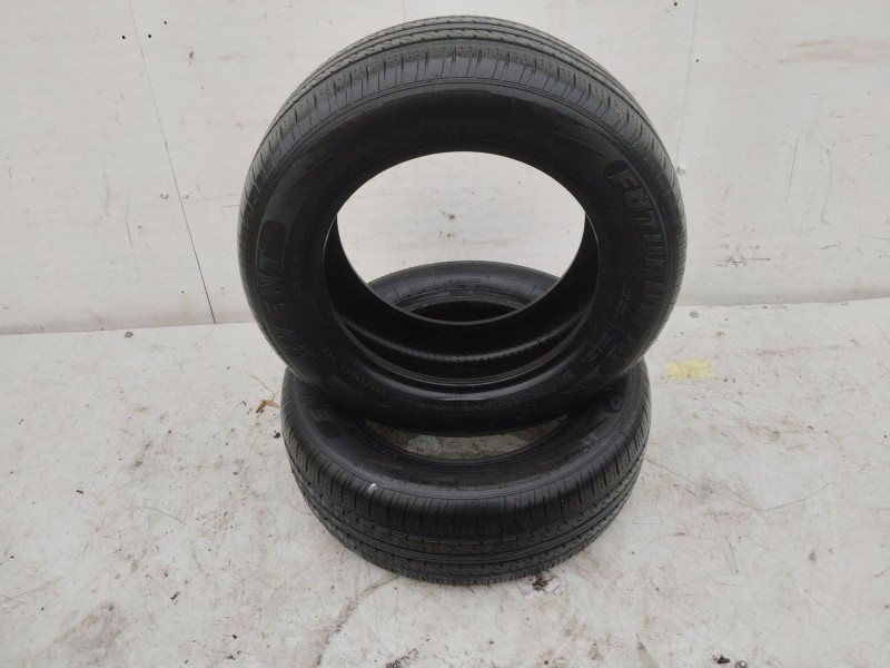 Recambio de neumatico para volkswagen passat berlina (3b2) básico referencia OEM IAM 20560R15  