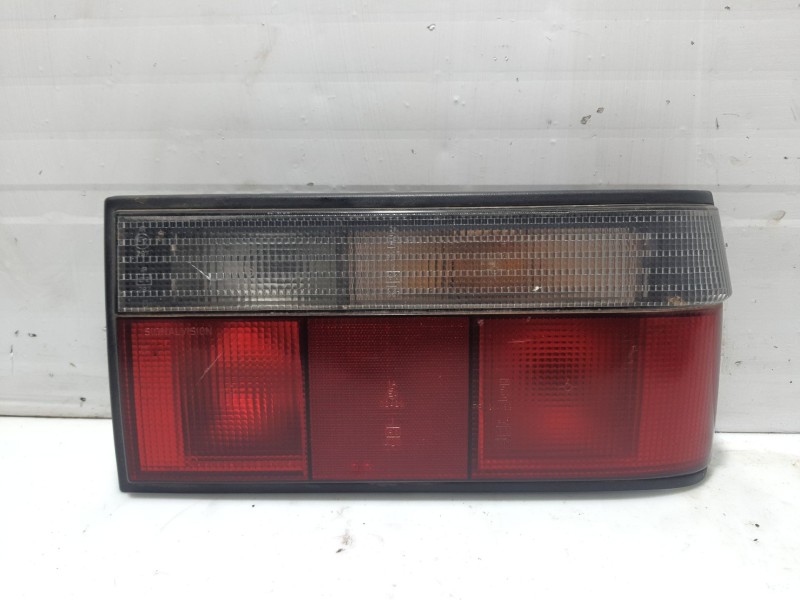 Recambio de piloto trasero derecho para renault 9 tse referencia OEM IAM 7701367633  