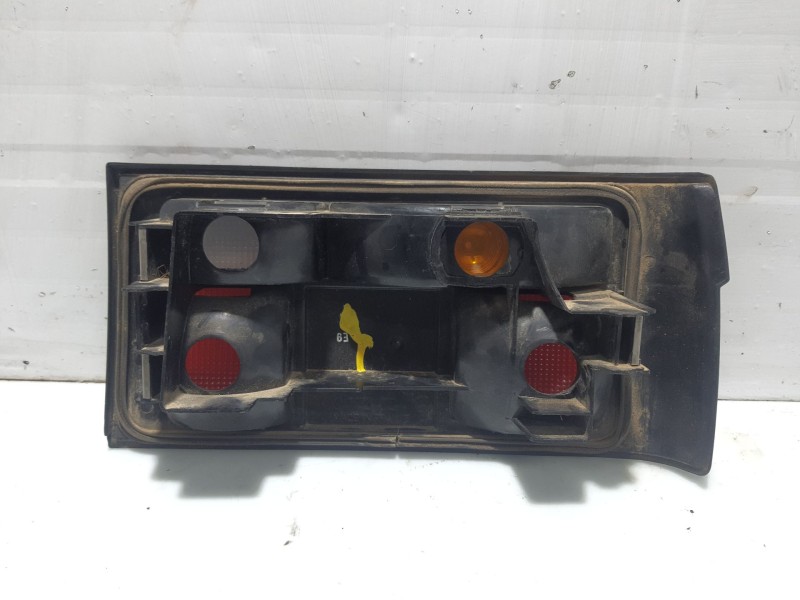 Recambio de piloto trasero izquierdo para renault 9 tse referencia OEM IAM 7701367632  