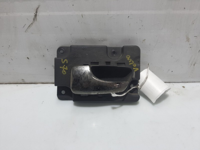 Recambio de maneta interior delantera izquierda para volvo s70 berlina referencia OEM IAM 9152499  