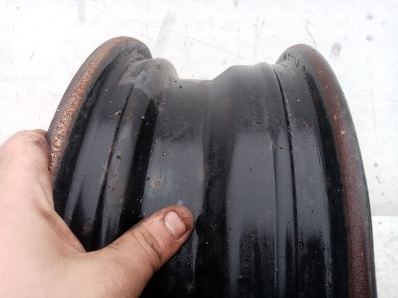 Recambio de llanta para nissan micra (k12e) 1.2 cat referencia OEM IAM 0516  