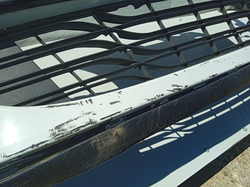 Recambio de paragolpes delantero para renault megane iii grandtour (kz0/1) 2.0 tce (kz0k, kz1t) referencia OEM IAM 620220035R  