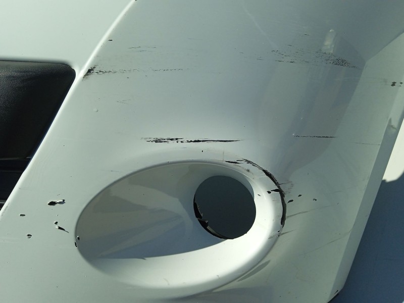 Recambio de paragolpes delantero para renault megane iii grandtour (kz0/1) 2.0 tce (kz0k, kz1t) referencia OEM IAM 620220035R  