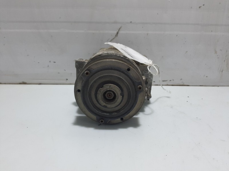 Recambio de compresor aire acondicionado para volkswagen polo (9n1) referencia OEM IAM 6Q0820803D 82D0155433A 32225