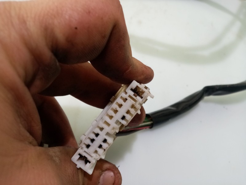 Recambio de mando volante para opel frontera a básico referencia OEM IAM 19008824  