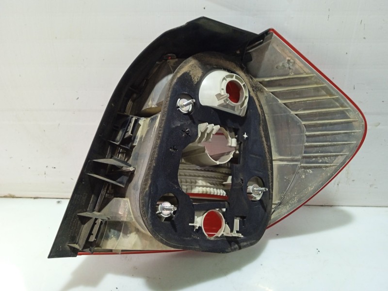 Recambio de piloto trasero izquierdo para bmw 1 (e87) 118 d referencia OEM IAM 63216924501  