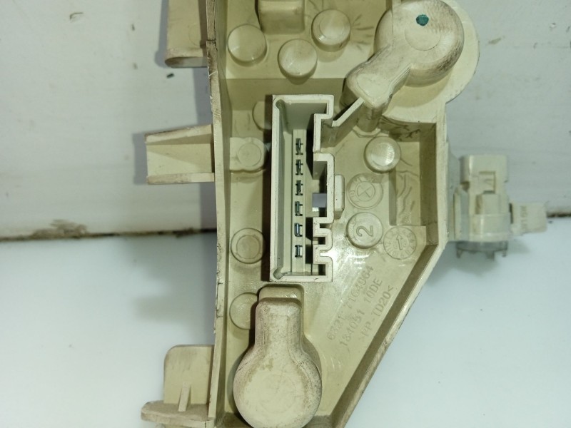 Recambio de portalamparas para bmw 1 (e87) 118 d referencia OEM IAM 63217164964  