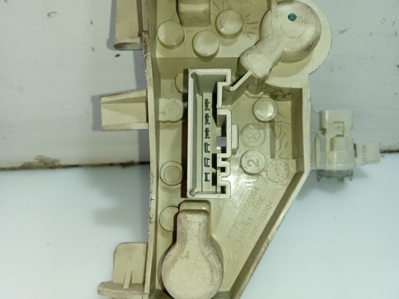 Recambio de portalamparas para bmw 1 (e87) 118 d referencia OEM IAM 63217164964  