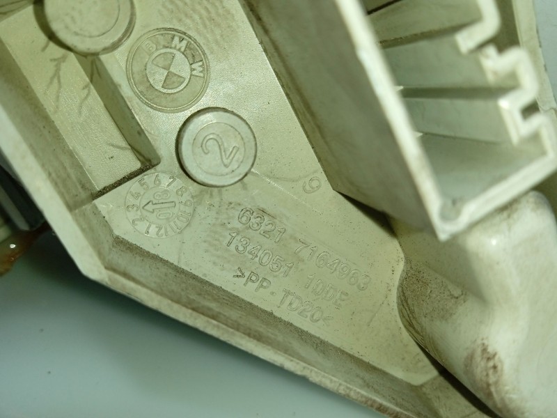 Recambio de portalamparas para bmw 1 (e87) 118 d referencia OEM IAM 63217164963  