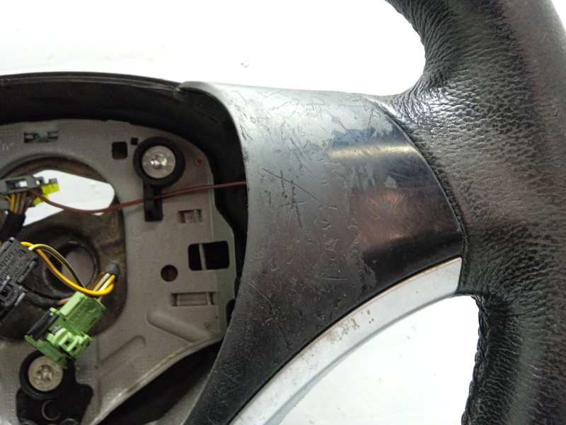 Recambio de volante para bmw 1 (e87) 118 d referencia OEM IAM 676989301 305616899E06AB 