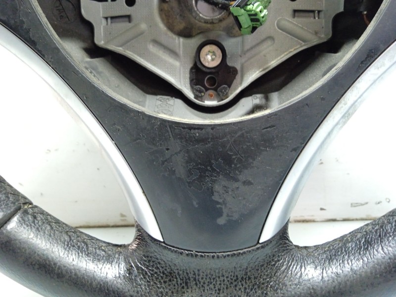 Recambio de volante para bmw 1 (e87) 118 d referencia OEM IAM 676989301 305616899E06AB 