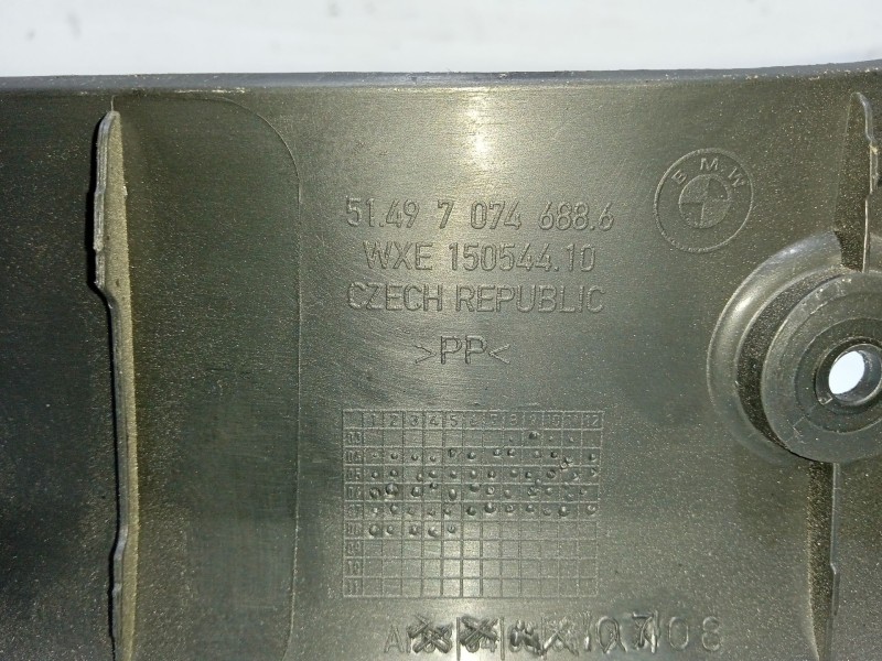 Recambio de moldura para bmw 1 (e87) 118 d referencia OEM IAM 514970746886  