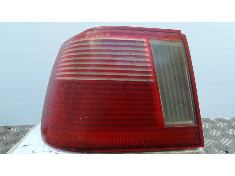 Recambio de piloto trasero izquierdo para seat ibiza (6k)    |   0.93 - 0.99 | 1993 - 1999 referencia OEM IAM 6K6945257C  