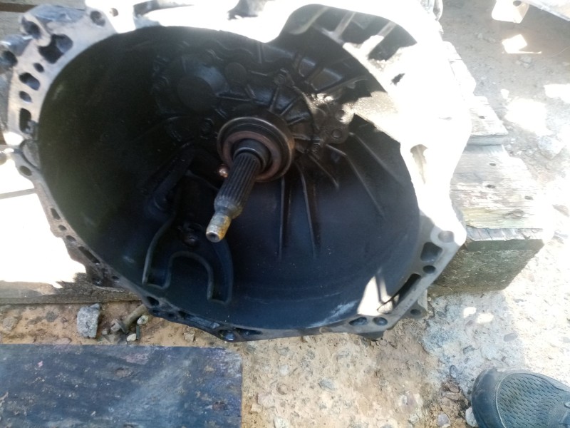 Recambio de caja cambios para opel frontera a básico referencia OEM IAM 3712CC  