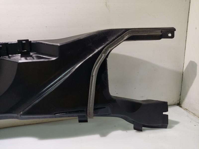 Recambio de moldura para bmw 1 (e87) 118 d referencia OEM IAM 64316989788 6431698978801 15677210