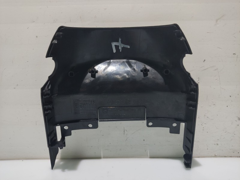 Recambio de moldura para bmw 1 (e87) 118 d referencia OEM IAM 6131695026501  