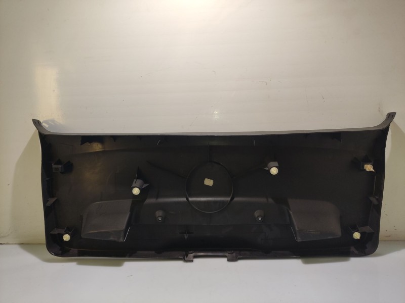 Recambio de guarnecido porton trasero para bmw 1 (e87) 118 d referencia OEM IAM 7169975  