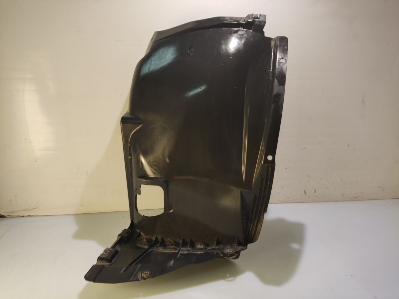 Recambio de paso de rueda delantero izquierdo para bmw 1 (e87) 118 d referencia OEM IAM 51717059375  