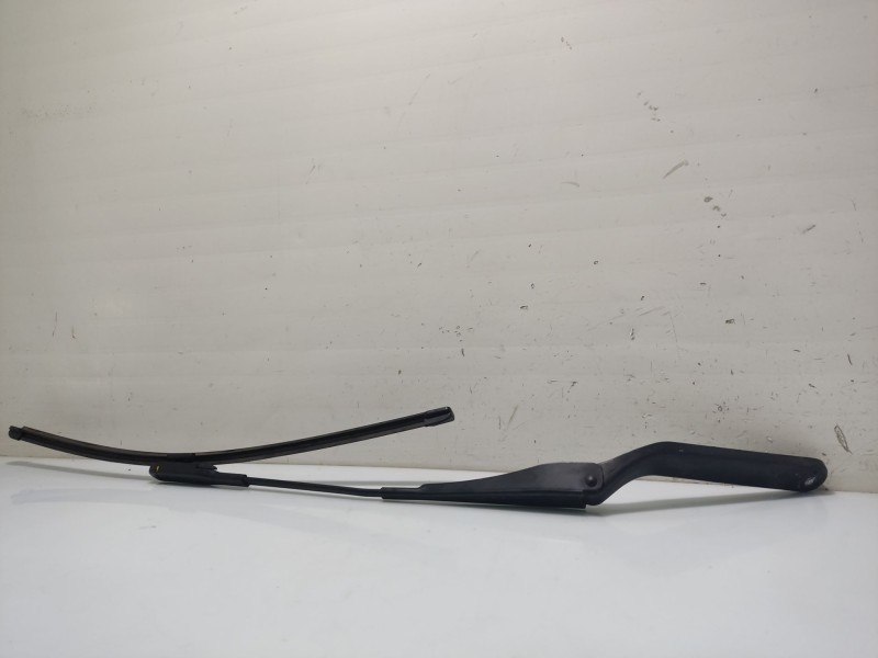 Recambio de brazo limpia delantero izquierdo para bmw 1 (e87) 118 d referencia OEM IAM 61619450003  