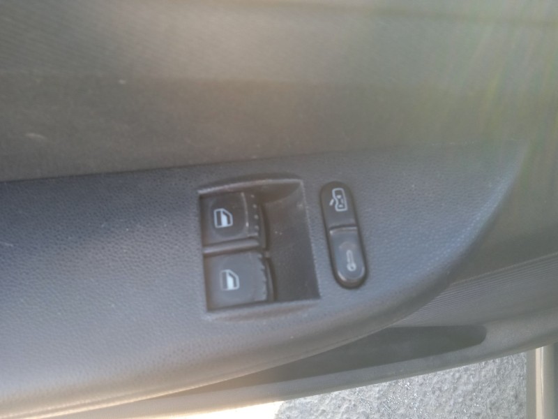 skoda fabia i sedán (6y3) del año 2007