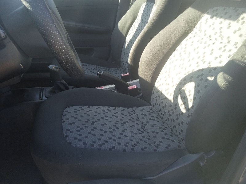 skoda fabia i sedán (6y3) del año 2007