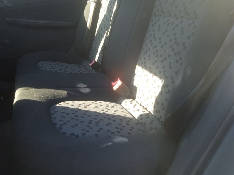 skoda fabia i sedán (6y3) del año 2007