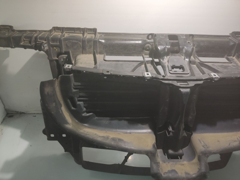 Recambio de panel frontal para bmw 1 (e87) 118 d referencia OEM IAM 51647058593  