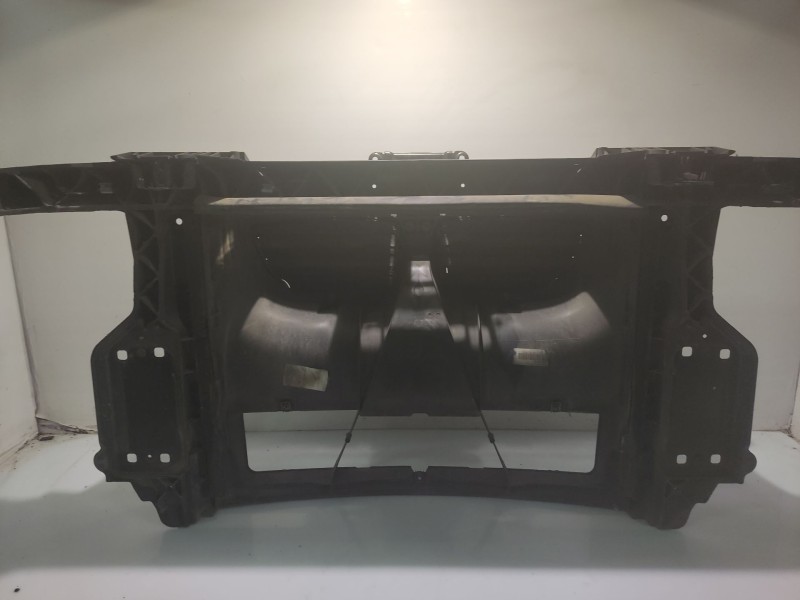 Recambio de panel frontal para bmw 1 (e87) 118 d referencia OEM IAM 51647058593  