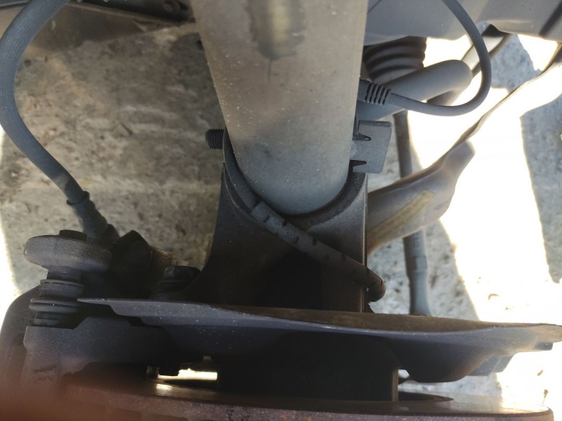 Recambio de mangueta delantera derecha para bmw 1 (e87) 118 d referencia OEM IAM 31216793924  