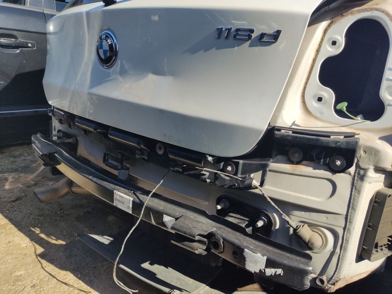 Recambio de soporte paragolpes trasero para bmw 1 (e87) 118 d referencia OEM IAM 51127058521A  