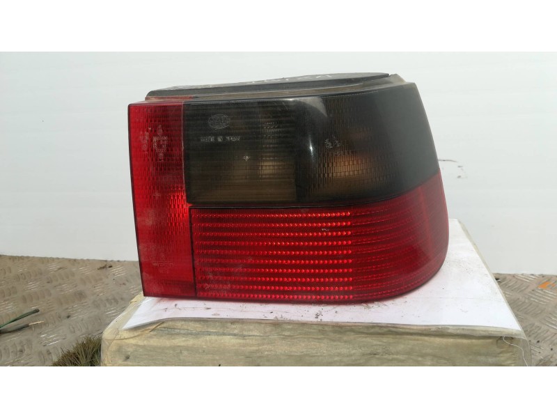 Recambio de piloto trasero derecho para seat ibiza (6k)    |   0.93 - 0.99 | 1993 - 1999 referencia OEM IAM 0063289  