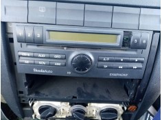 Recambio de sistema audio / radio cd para skoda fabia i sedán (6y3) 1.4 tdi referencia OEM IAM   