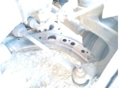 Recambio de brazo suspension inferior delantero derecho para skoda fabia i sedán (6y3) 1.4 tdi referencia OEM IAM 6Q0407151L  