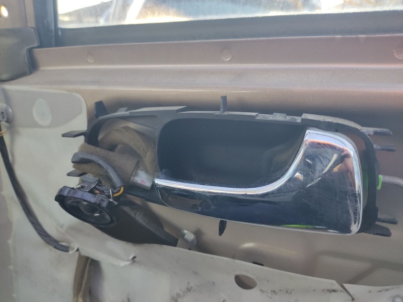 Recambio de maneta interior delantera derecha para chevrolet lacetti (j200) 1.6 referencia OEM IAM   