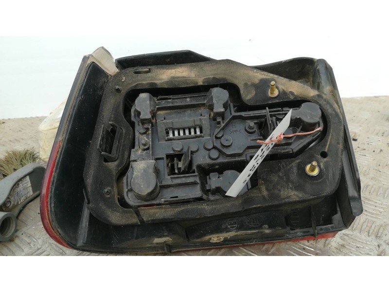 Recambio de piloto trasero derecho para seat ibiza (6k)    |   0.93 - 0.99 | 1993 - 1999 referencia OEM IAM 0063289  