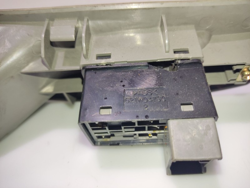 Recambio de mando elevalunas trasero derecho para chevrolet lacetti (j200) 1.6 referencia OEM IAM 621W04790  