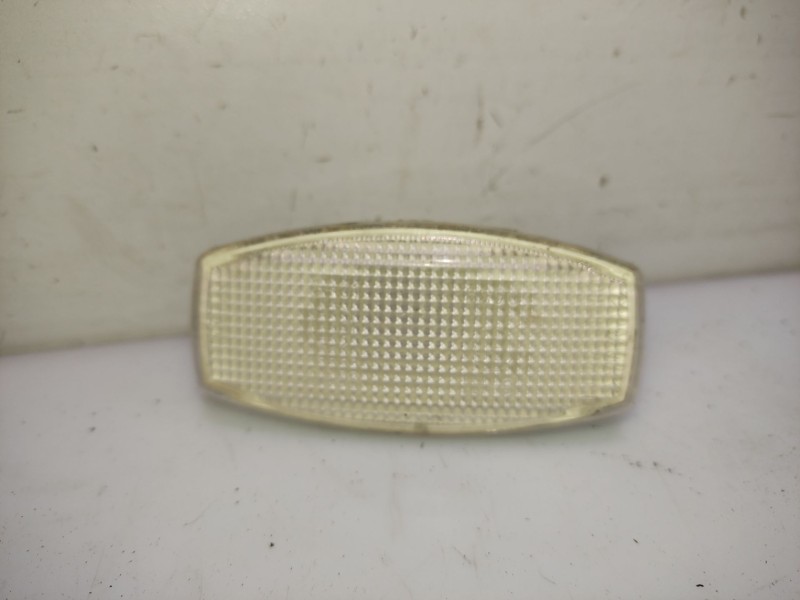 Recambio de piloto lateral delantero derecho para chevrolet lacetti (j200) 1.6 referencia OEM IAM 42395702  