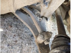 Recambio de brazo suspension inferior delantero derecho para peugeot 106 ii (1a_, 1c_) 1.1 i referencia OEM IAM 352079  