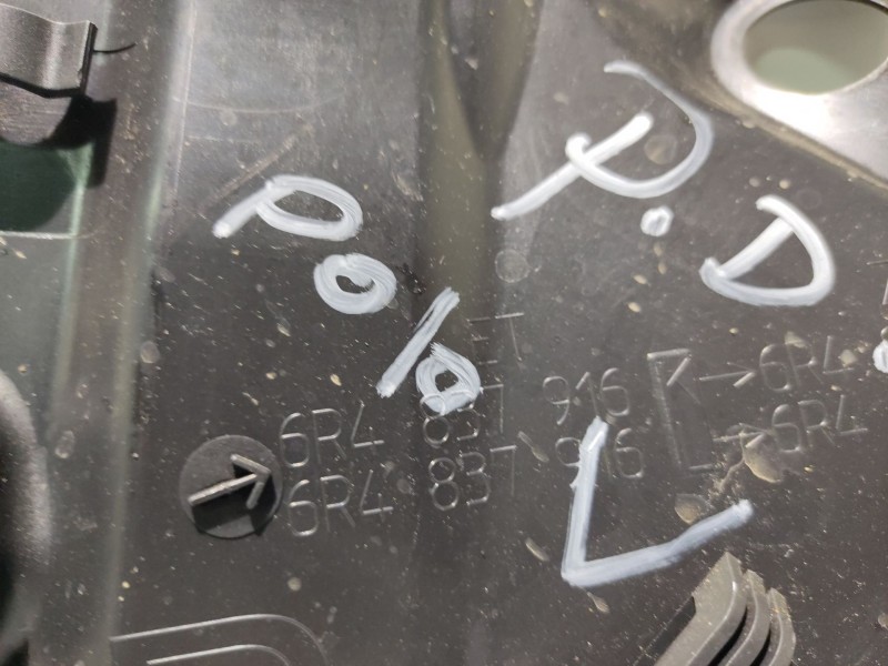 Recambio de moldura para vw polo v (6r1, 6c1) 1.2 tsi referencia OEM IAM 6R4837916K  