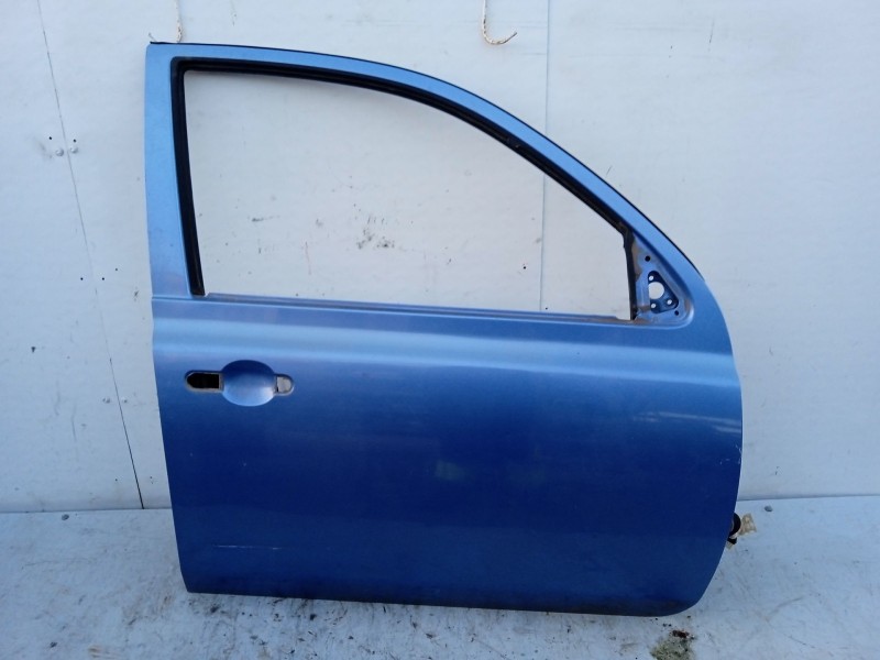 Recambio de puerta delantera derecha para nissan micra iii (k12) 1.2 16v referencia OEM IAM 80100AX130  