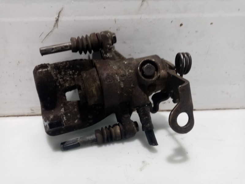Recambio de pinza freno trasera izquierda para fiat stilo (192) referencia OEM IAM 77364650  