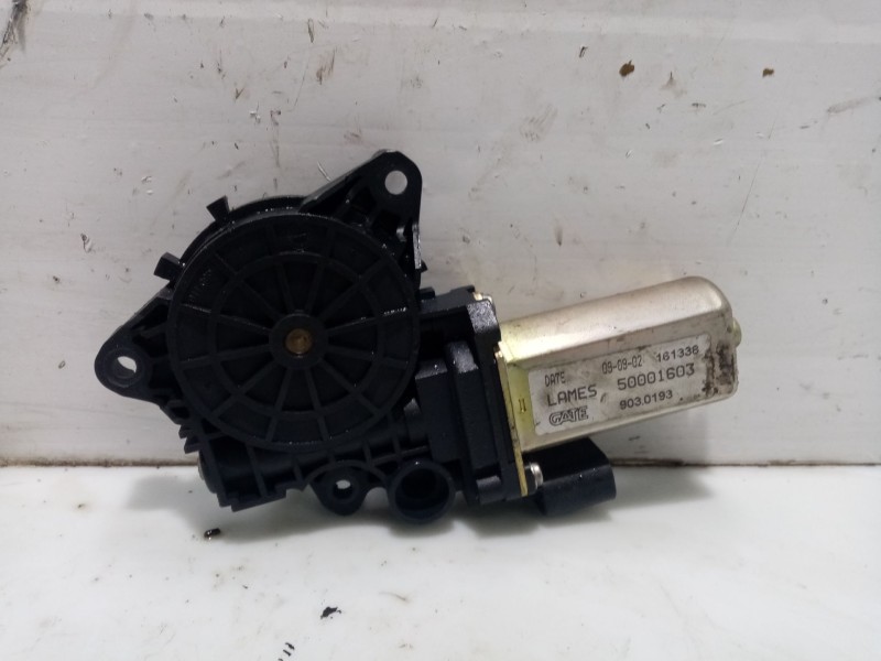 Recambio de motor elevalunas delantero derecho para fiat stilo (192) referencia OEM IAM   