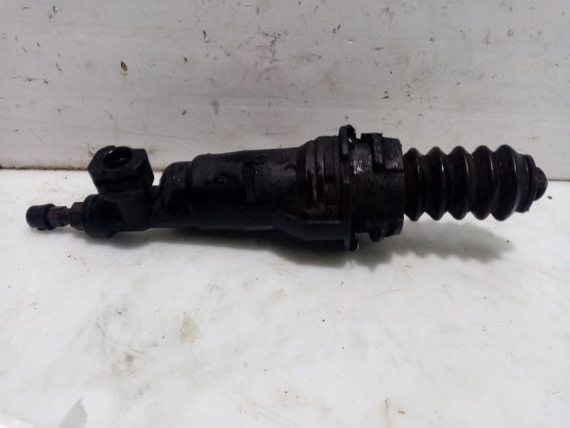 Recambio de bombin embrague para peugeot expert kombi 2.0 hdi (dw10bted) referencia OEM IAM 218205  